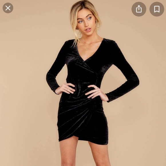 Red Dress Boutique Dresses & Skirts - NWT It’s Just A Crush Velvet Mini Dress
